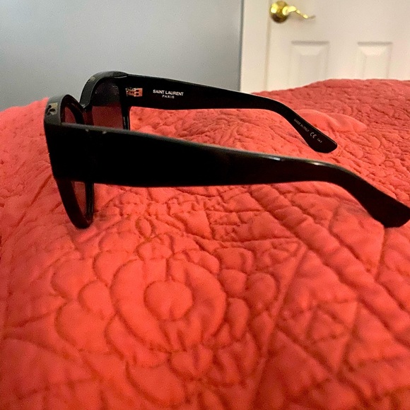 Yves Saint Laurent SL-M3 Sunglasses - Picture 2 of 4